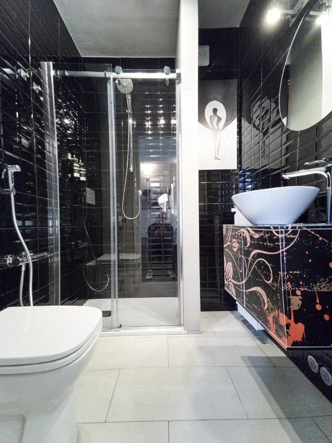 Chiclife Sarona Shenkin - Santa Caterina & Museum Bergamo